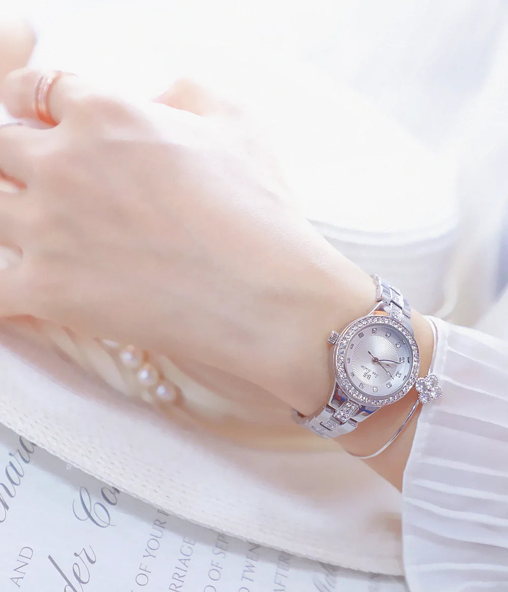 BS bee sister-Relojes de pulsera de lujo para mujer, nueva tendencia de moda, esfera pequeña, exquisitos relojes de pulsera para mujer, joyería de cristal
