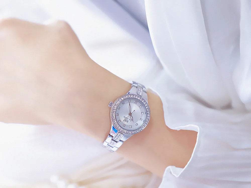 BS bee sister-Relojes de pulsera de lujo para mujer, nueva tendencia de moda, esfera pequeña, exquisitos relojes de pulsera para mujer, joyería de cristal