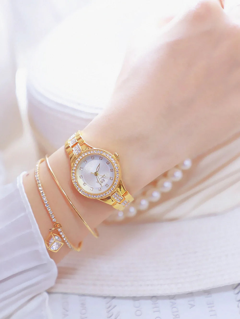 BS bee sister-Relojes de pulsera de lujo para mujer, nueva tendencia de moda, esfera pequeña, exquisitos relojes de pulsera para mujer, joyería de cristal