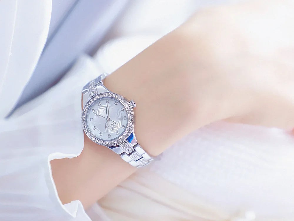 BS bee sister-Relojes de pulsera de lujo para mujer, nueva tendencia de moda, esfera pequeña, exquisitos relojes de pulsera para mujer, joyería de cristal