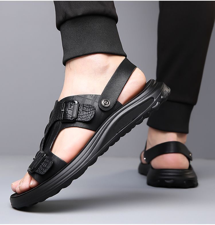 Sandalias para hombre al aire libre, zapatillas de verano al aire libre, zapatos de alta calidad, sandalias de cuero de verano 2025 para hombre, zapatos para caminar para hombre nuevo