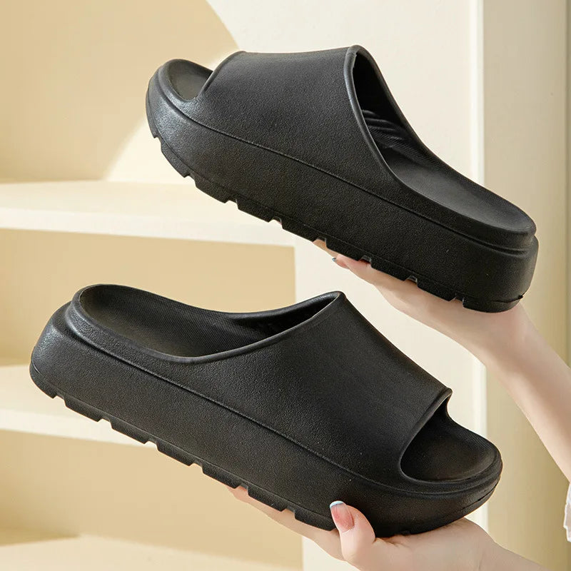 Comwarm, zapatillas de plataforma para mujer, sandalias suaves de suela gruesa de EVA, zapatillas de tacón plano de fondo alto a la moda, chanclas informales antideslizantes para casa