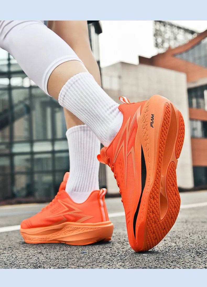 Zapatillas para correr especialidad maratón hombres deportes transpirables ligeros tablero de carbono mujeres cómodas zapatillas deportivas antideslizantes