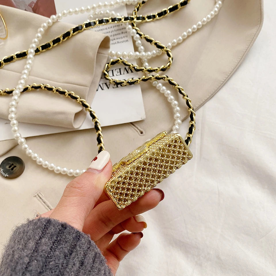 Mini bolsos de cena para mujer, caja pequeña de metal a la moda, bolso de hombro con cadena de perlas de diseñador, accesorios de ropa, bolso cruzado