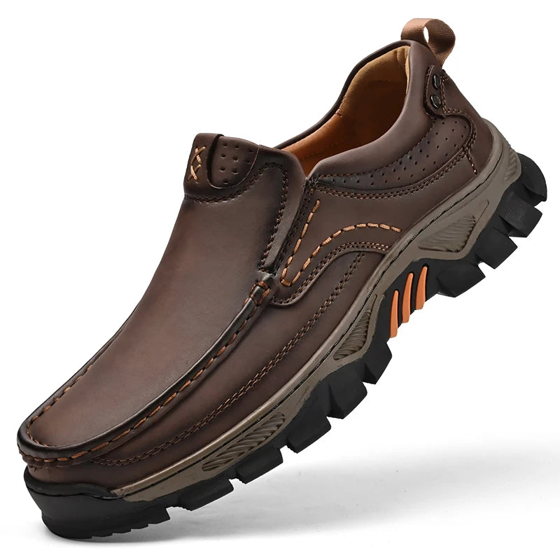 Mocasines de cuero de estilo Retro para hombre, zapatos informales cómodos, calzado transpirable para conducir, mocasines, calzado para viajes, escalar y acampar