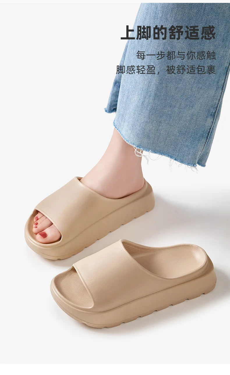 Comwarm, zapatillas de plataforma para mujer, sandalias suaves de suela gruesa de EVA, zapatillas de tacón plano de fondo alto a la moda, chanclas informales antideslizantes para casa