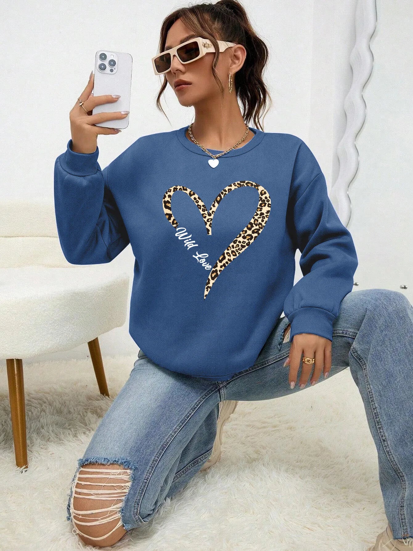 Women's Leopard Wild Heart Print Sweatshirt, Street Skin Lined Jumpers, Hipster Clothing, All-Match Crew Neck Tracksuit