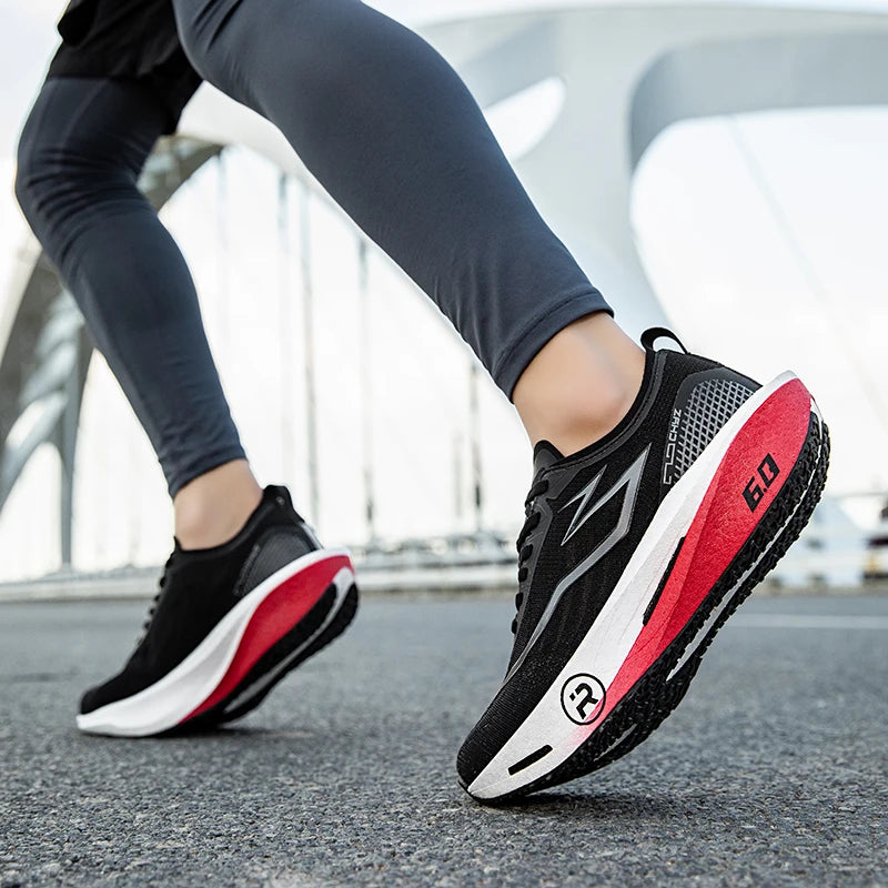 Zapatillas para correr para hombre, zapatillas deportivas para maratón con placa de carbono, transpirables, ligeras, cómodas, antideslizantes, deportivas especiales para mujer