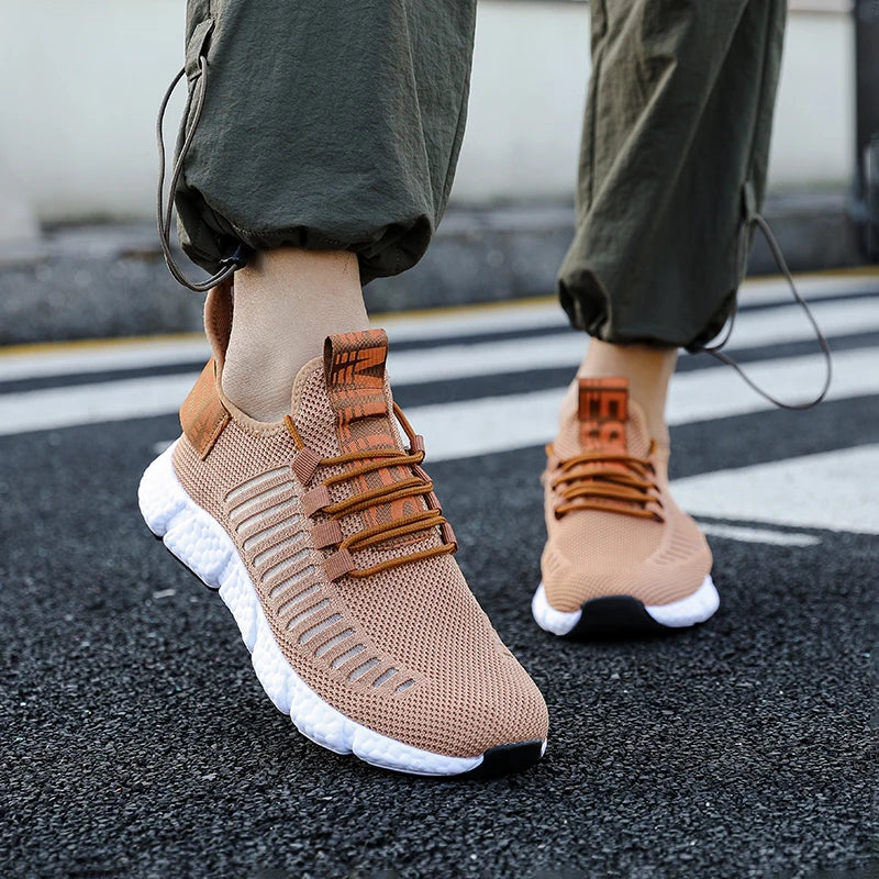 Zapatillas de tenis informales de malla para hombre, zapatos vulcanizados transpirables, suela suave, ligeros, al aire libre para senderismo, cómodos para correr, Verano