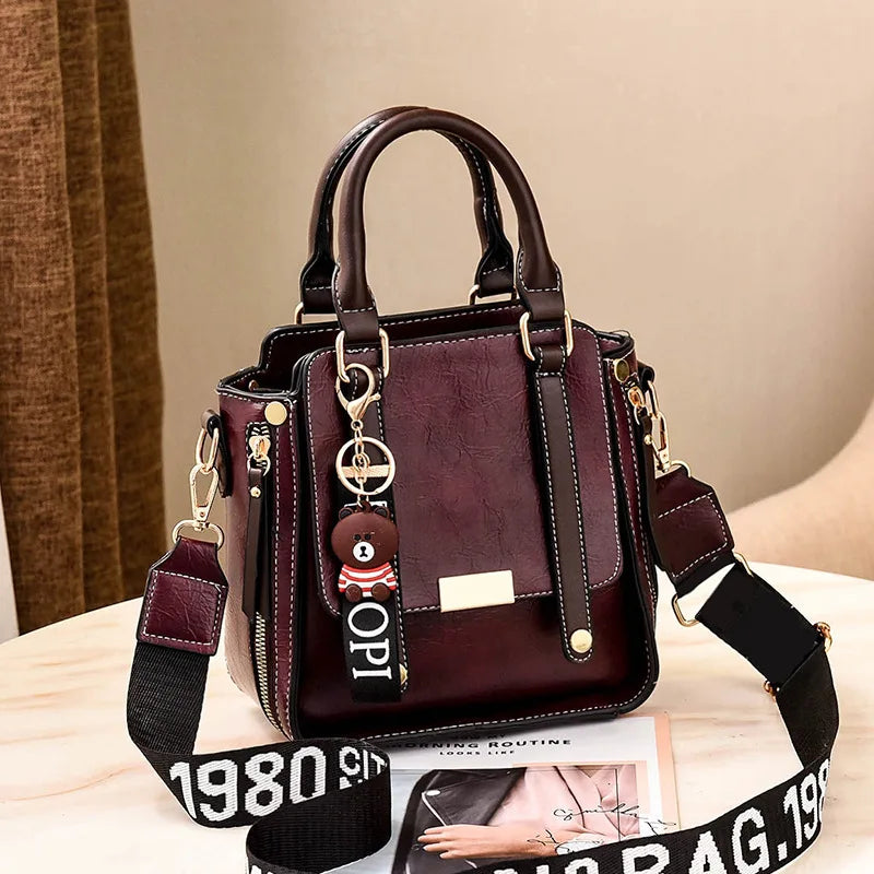 Bolso de mano de diseñador de marca de lujo para mujer, bolso de hombro de nueva tendencia a la moda, bolso cruzado Retro clásico, bolso cuadrado pequeño para ir al trabajo