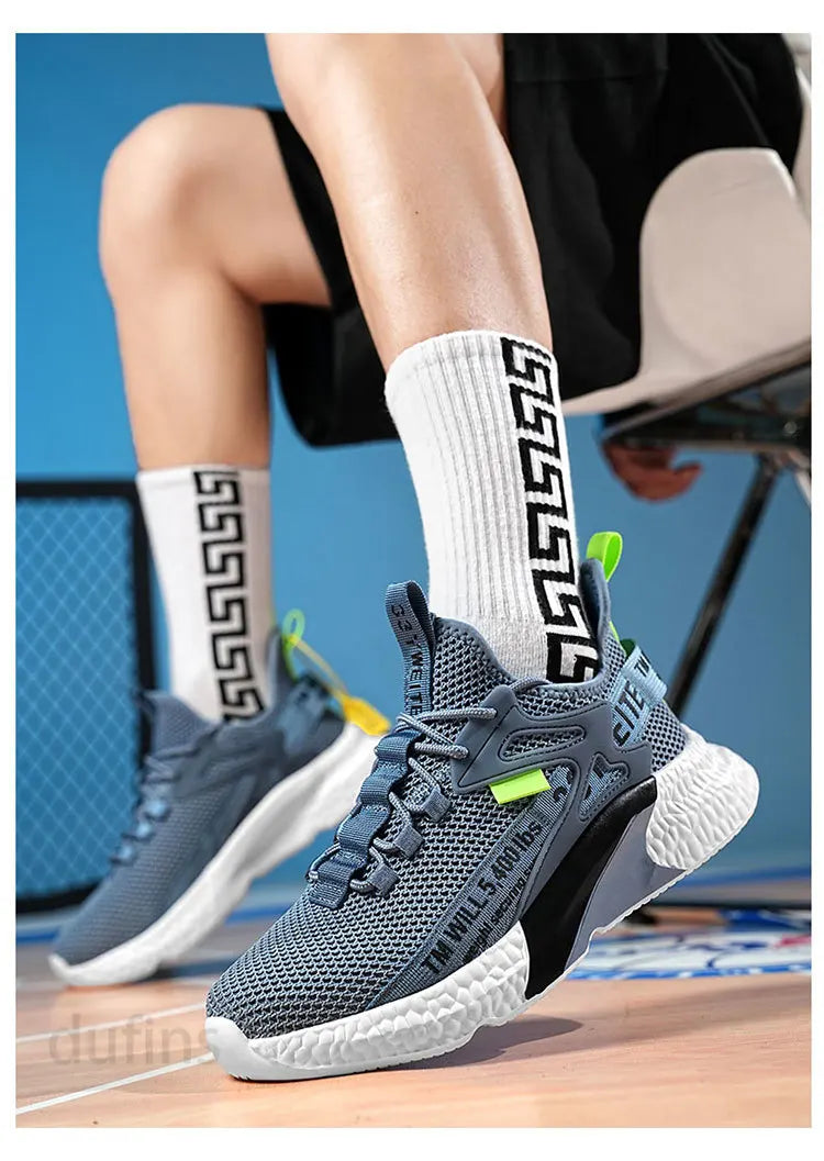 Zapatos nuevos para hombre, zapatillas ligeras informales a la moda para correr, ocio elástico, malla para exteriores, deportes de verano, tenis, hombre para caminar, talla 2025