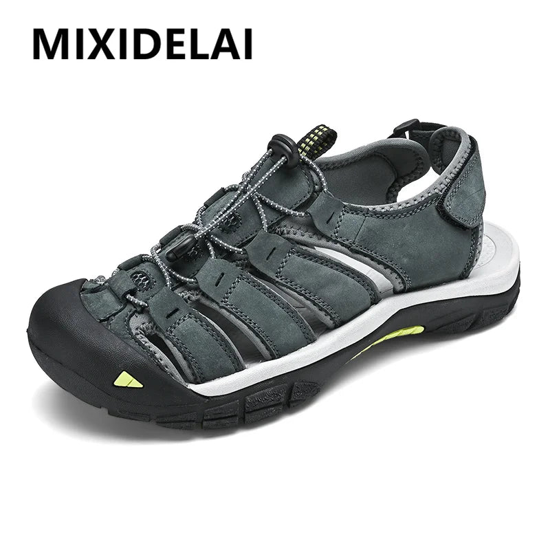 Sandalias de piel auténtica para hombre, zapatos informales transpirables de diseño a la moda, fondo suave, talla grande, para playa y exteriores, novedad de verano