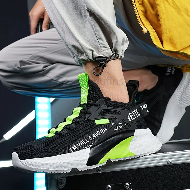 Zapatos nuevos para hombre, zapatillas ligeras informales a la moda para correr, ocio elástico, malla para exteriores, deportes de verano, tenis, hombre para caminar, talla 2025