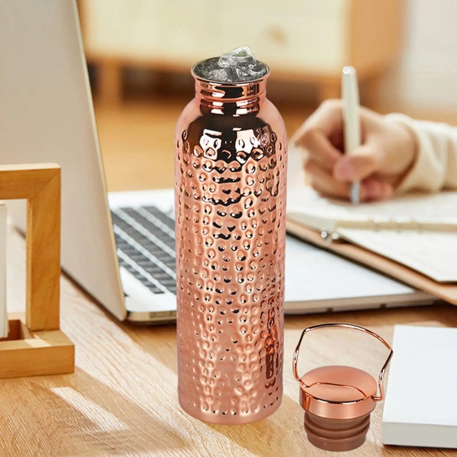 Botella de Agua de Cobre Puro de 800 ml, Botella de Cobre Aislada de Acero Inoxidable Portátil para Beber Agua, para Acampar y Hacer Senderismo