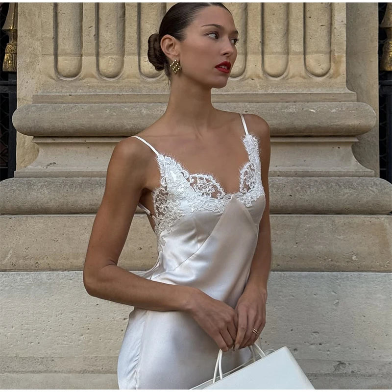 Vestido largo elegante de encaje con retazos para mujer, vestido Sexy con cuello en V sin mangas y espalda descubierta de satén, vestido largo ajustado, vestidos de fiesta de noche para mujer 2025