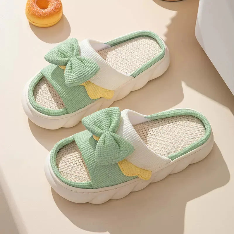 Zapatillas de lino de vaca con dibujos animados, sandalias universales de lino y algodón antideslizantes para interior del hogar, para las cuatro estaciones, 2024