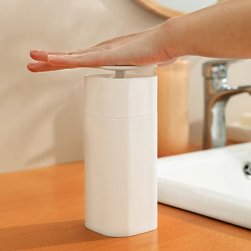 Botella de detergente desmaquillante de 250/500ML, dispensador de bomba de prensa vacía, eliminador de esmalte de uñas de plástico, herramienta de cuidado portátil, 1 ud.
