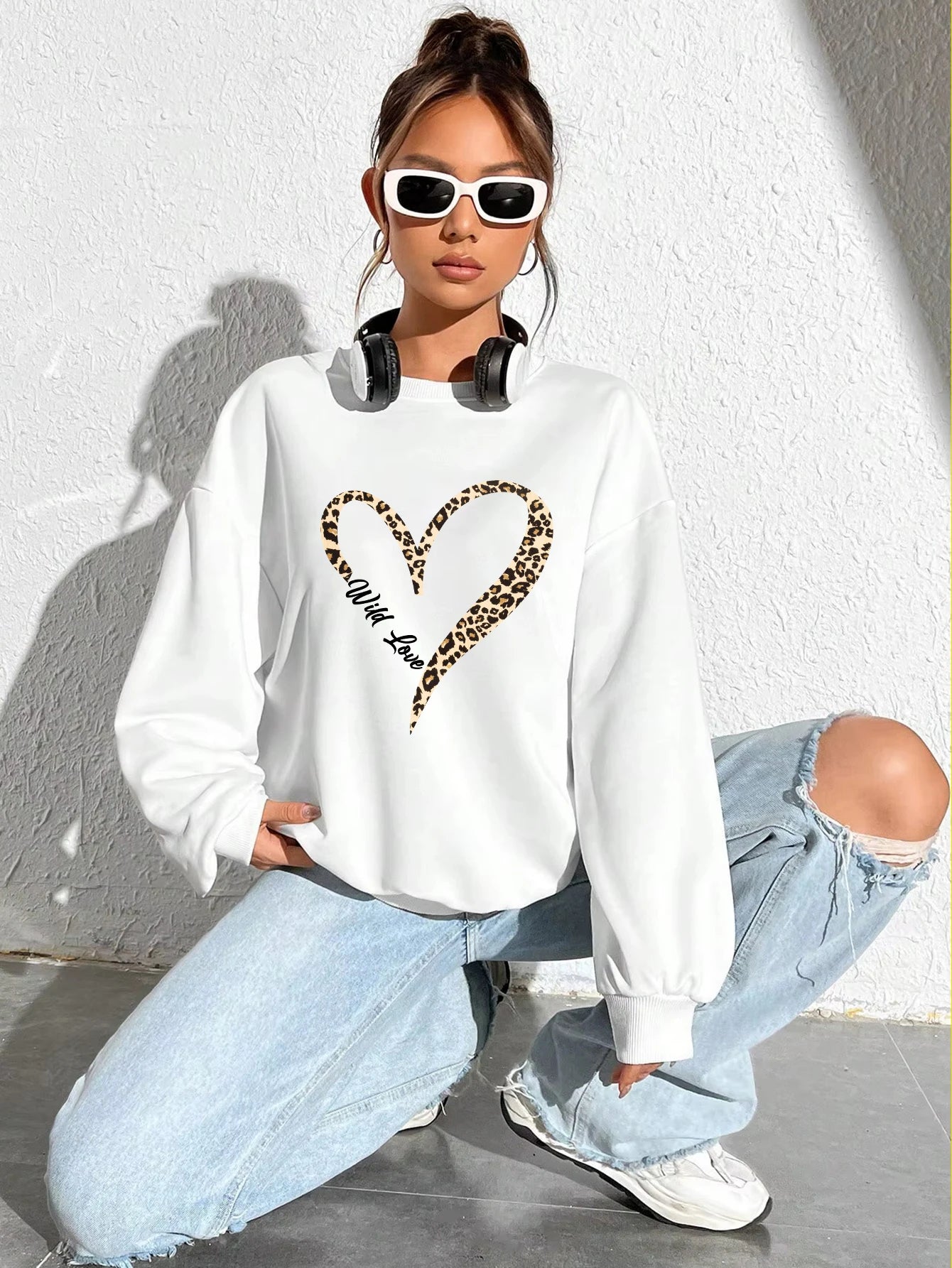 Sudadera con estampado de corazón salvaje de leopardo para mujer, jerséis con forro de piel de calle, ropa Hipster, chándal con cuello redondo que combina con todo