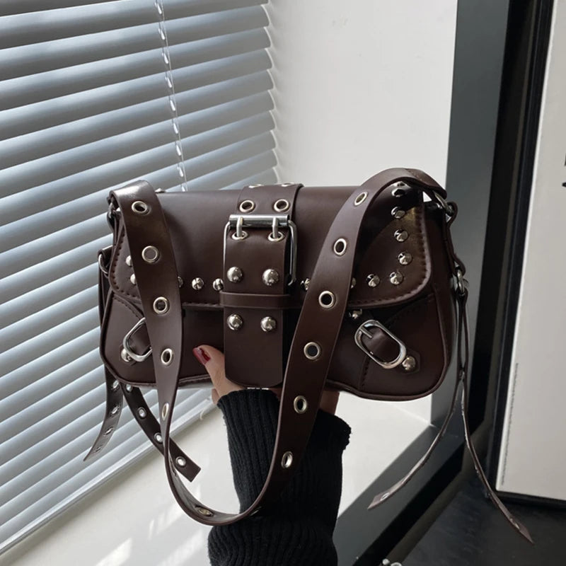 Bolso de hombro para mujer, estilo Punk, bolso de cuero PU, bolsos de moda Rock con remache, pequeño bolso de moda para axila