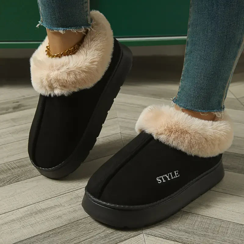 2025 botas de invierno de piel sintética rosa para el hogar para mujer nuevas botas cortas de nieve de gamuza sintética zapatos acolchados cálidos de fondo grueso antideslizantes de felpa para mujer