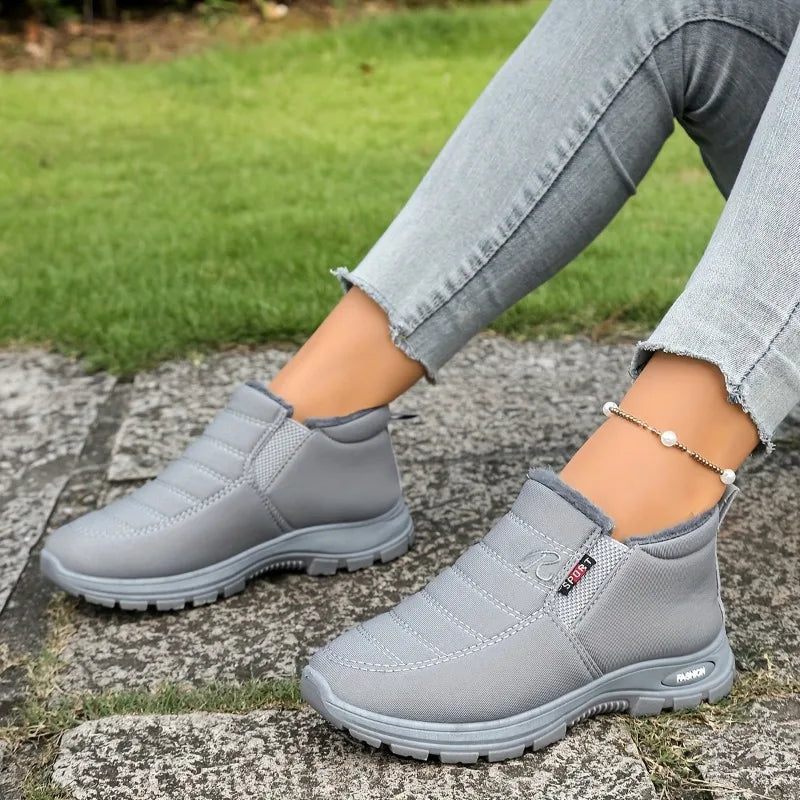 Botas de algodón de talla grande para mujer, botas de algodón cálidas y resistentes al frío, botas de nieve altas con forro polar grueso