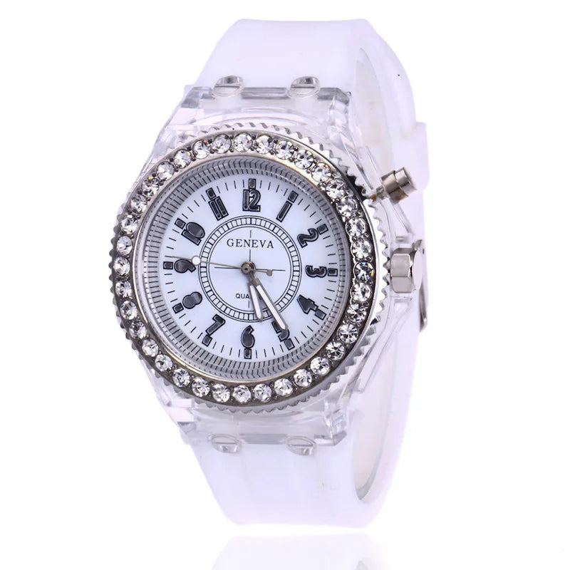 Relojes luminosos con destellos de luz LED para mujeres, hombres, niños y niñas, reloj de pulsera de silicona, reloj de diamantes de imitación a la moda, reloj para niños, reloj Saati