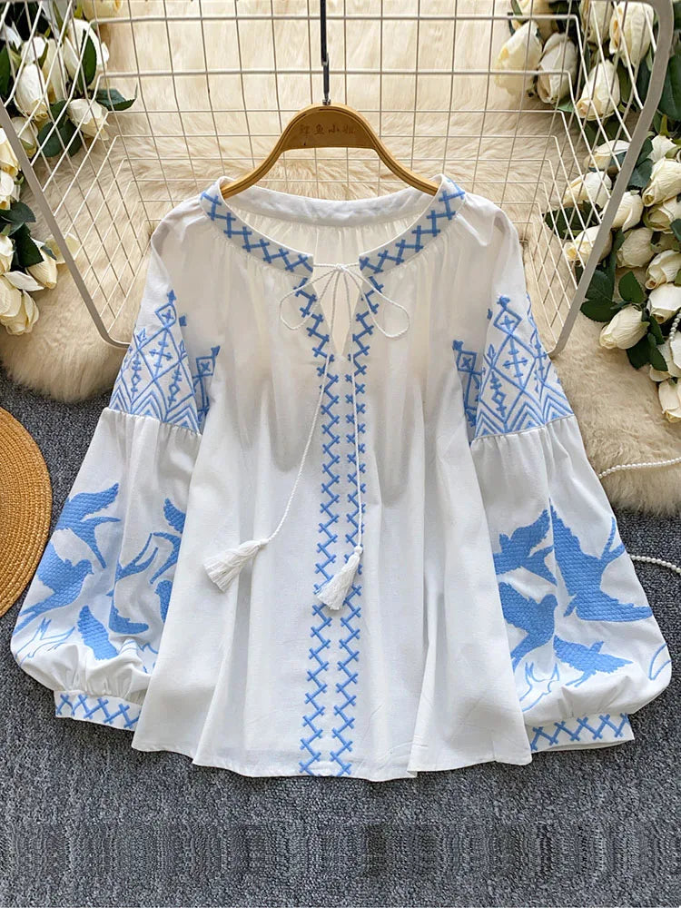 Women's Autumn Bohemian V-Neck Embroidered Korean Style Long Sleeve Loose Tassel Design Ethnic Top Blouse BL338