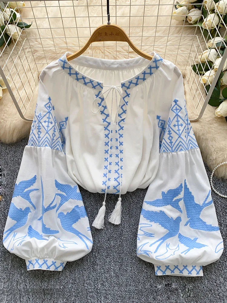 Blusa de Otoño para Mujer, Estilo Bohemio, Cuello en V, Bordada, Estilo Coreano, Manga Larga, Holgada, con Diseño de Borlas, Top Étnico BL338
