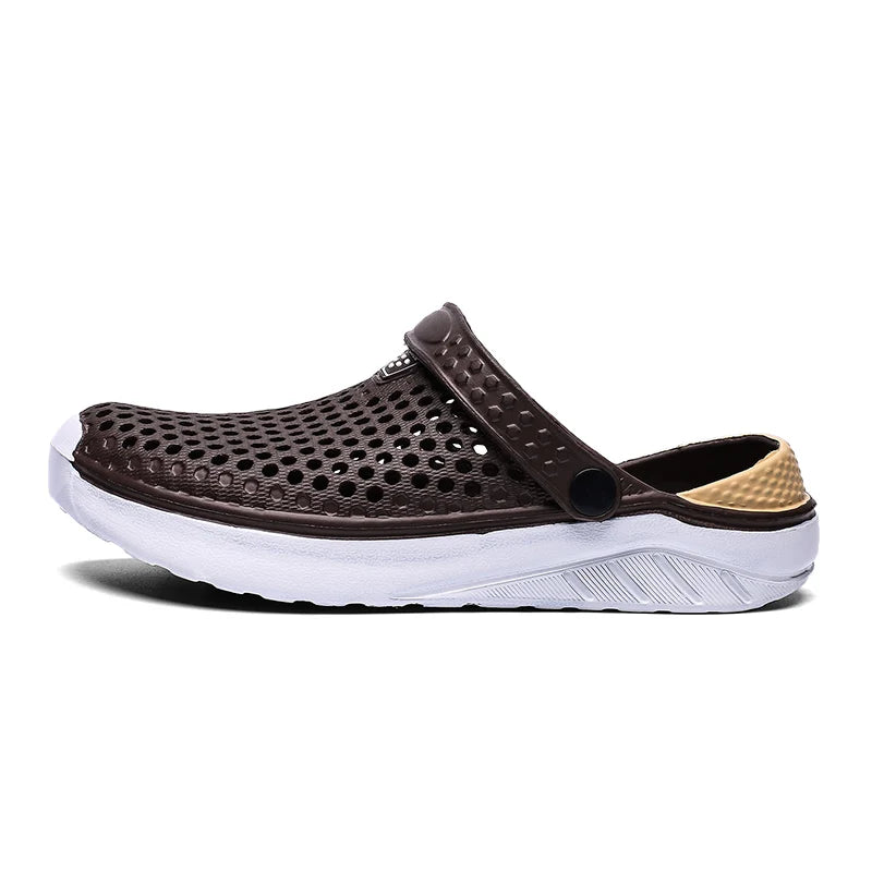 Sandalias de playa Unisex a la moda para hombre, zapatillas antideslizantes de suela gruesa, chanclas ligeras de verano, zapatos de jardín para hombre y mujer