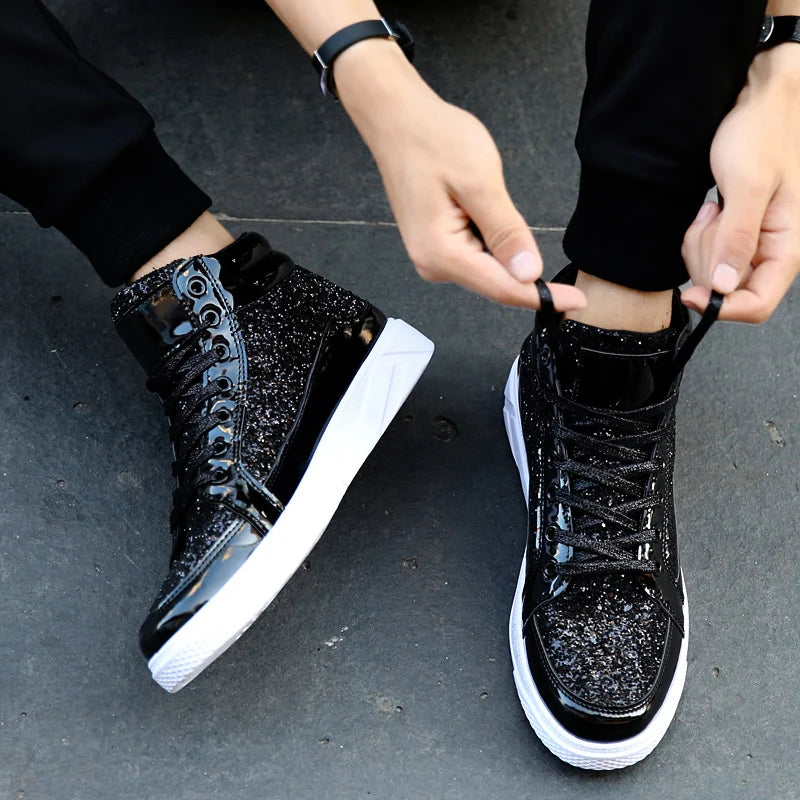 Nuevos zapatos informales de moda de otoño para hombre y mujer, zapatos deportivos ligeros, suaves y versátiles, zapatos transpirables con cordones para caminar