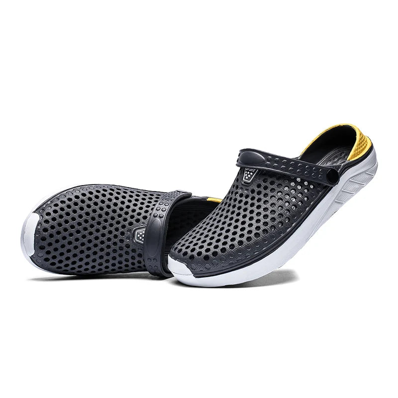 Sandalias de playa Unisex a la moda para hombre, zapatillas antideslizantes de suela gruesa, chanclas ligeras de verano, zapatos de jardín para hombre y mujer