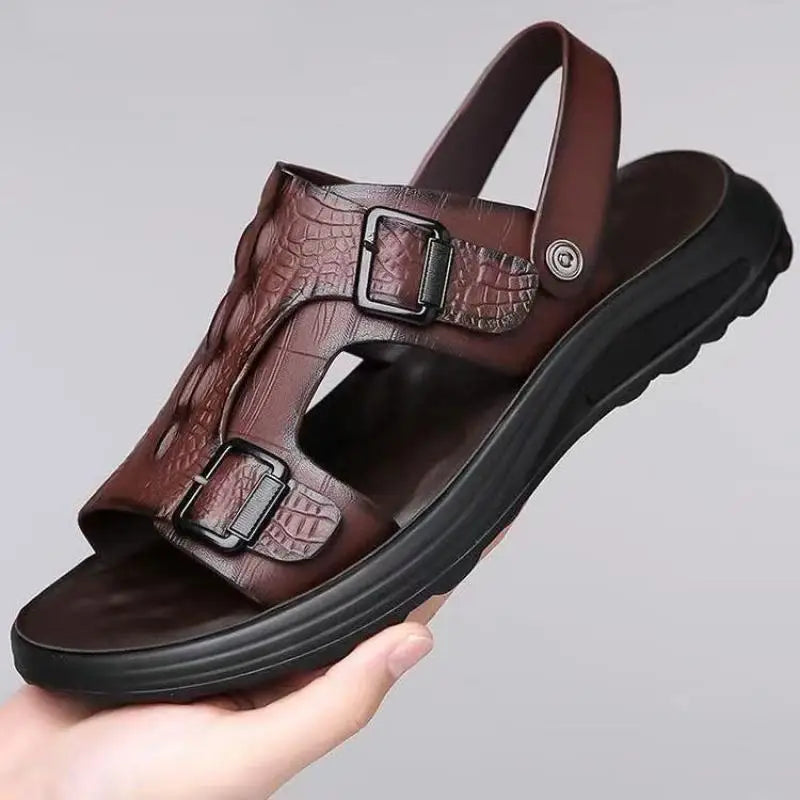 Sandalias para hombre al aire libre, zapatillas de verano al aire libre, zapatos de alta calidad, sandalias de cuero de verano 2025 para hombre, zapatos para caminar para hombre nuevo
