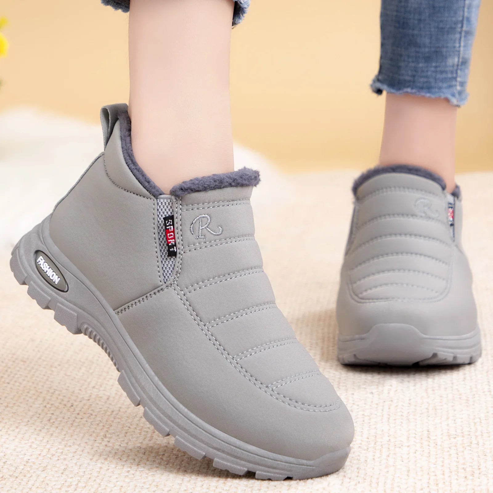 Botas de algodón de talla grande para mujer, botas de algodón cálidas y resistentes al frío, botas de nieve altas con forro polar grueso