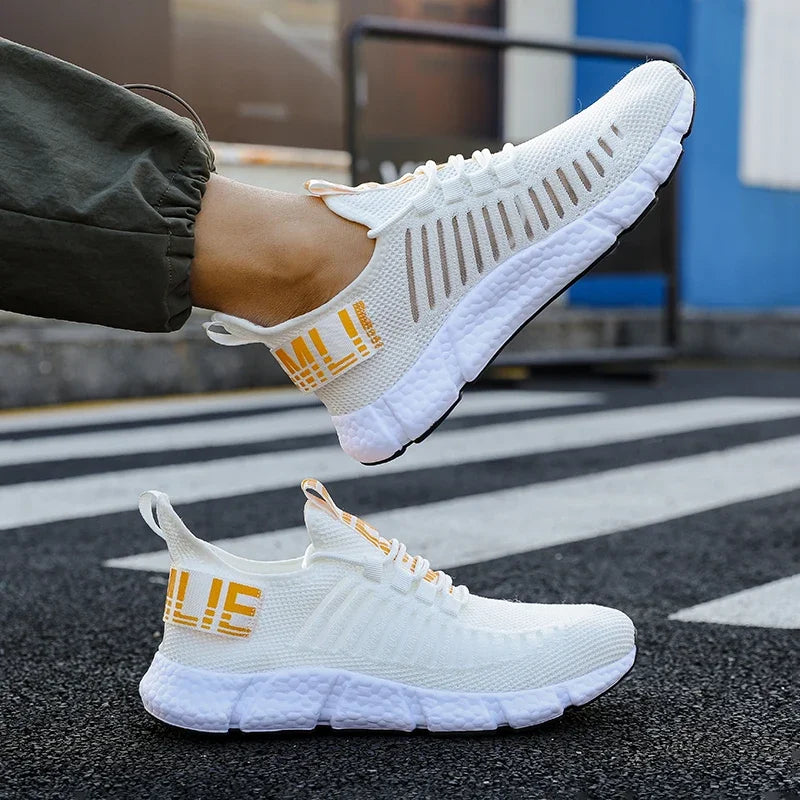 Zapatillas de tenis informales de malla para hombre, zapatos vulcanizados transpirables, suela suave, ligeros, al aire libre para senderismo, cómodos para correr, Verano