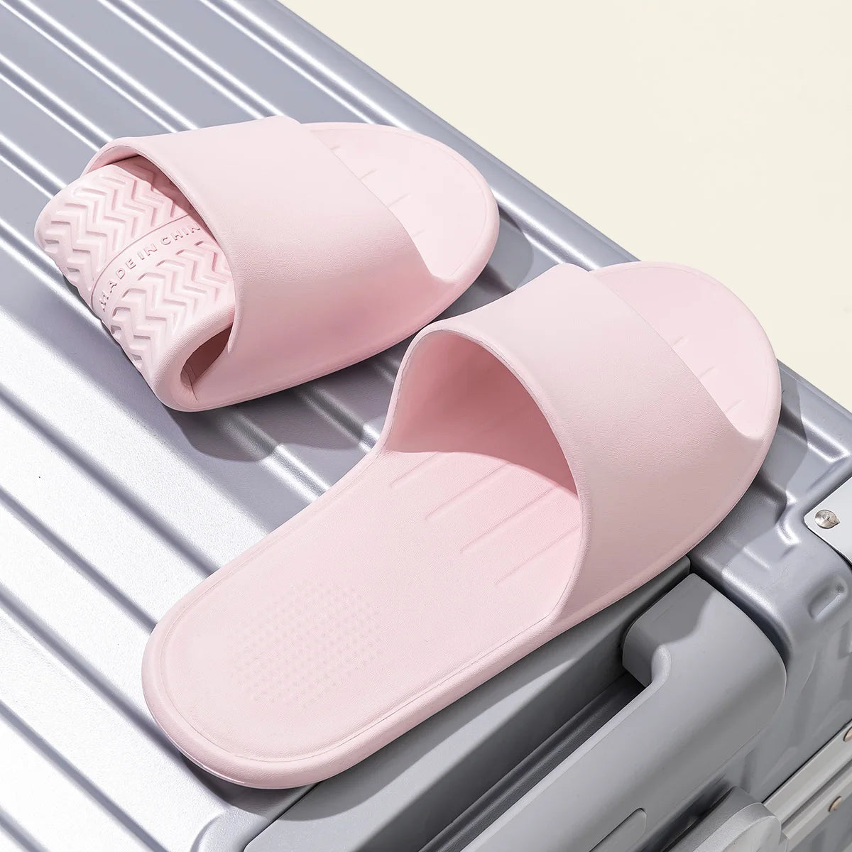 Zapatillas cómodas de EVA, zapatillas de interior de viaje fáciles de plegar, cómodas zapatillas informales ligeras