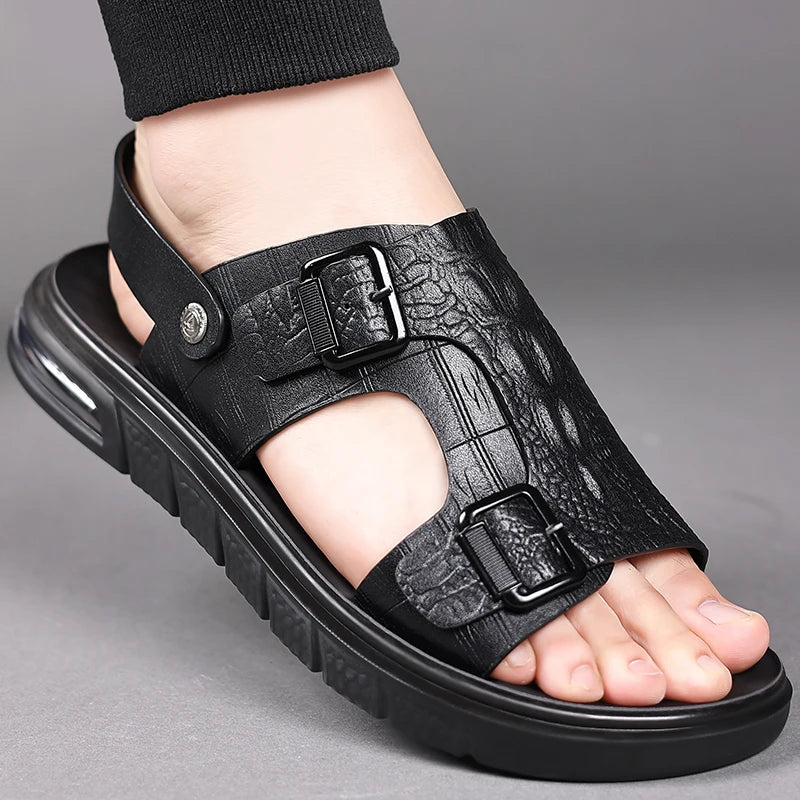 Sandalias para hombre al aire libre, zapatillas de verano al aire libre, zapatos de alta calidad, sandalias de cuero de verano 2025 para hombre, zapatos para caminar para hombre nuevo