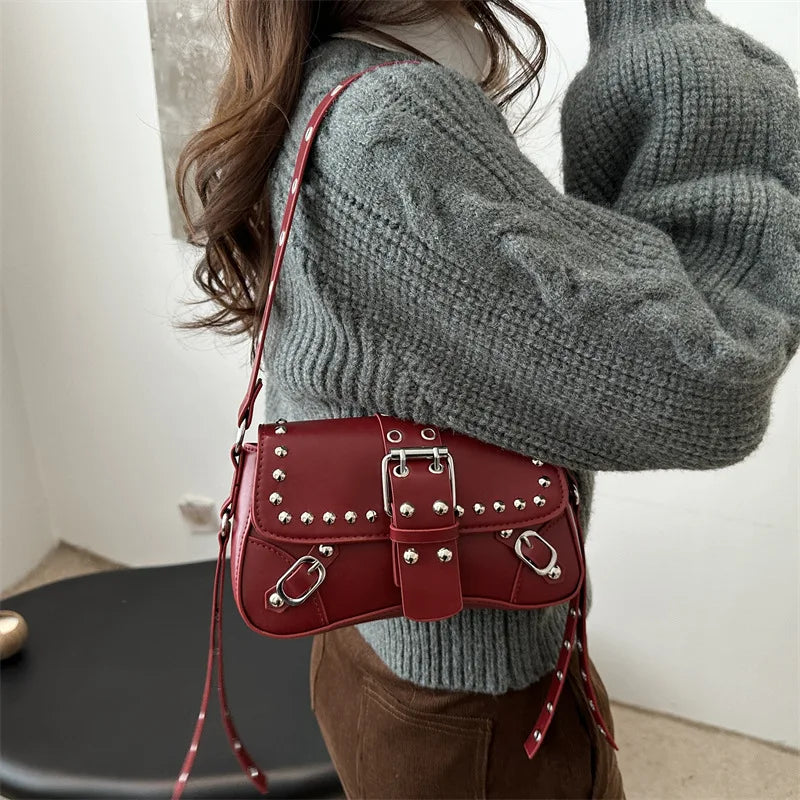 Bolso de hombro para mujer, estilo Punk, bolso de cuero PU, bolsos de moda Rock con remache, pequeño bolso de moda para axila