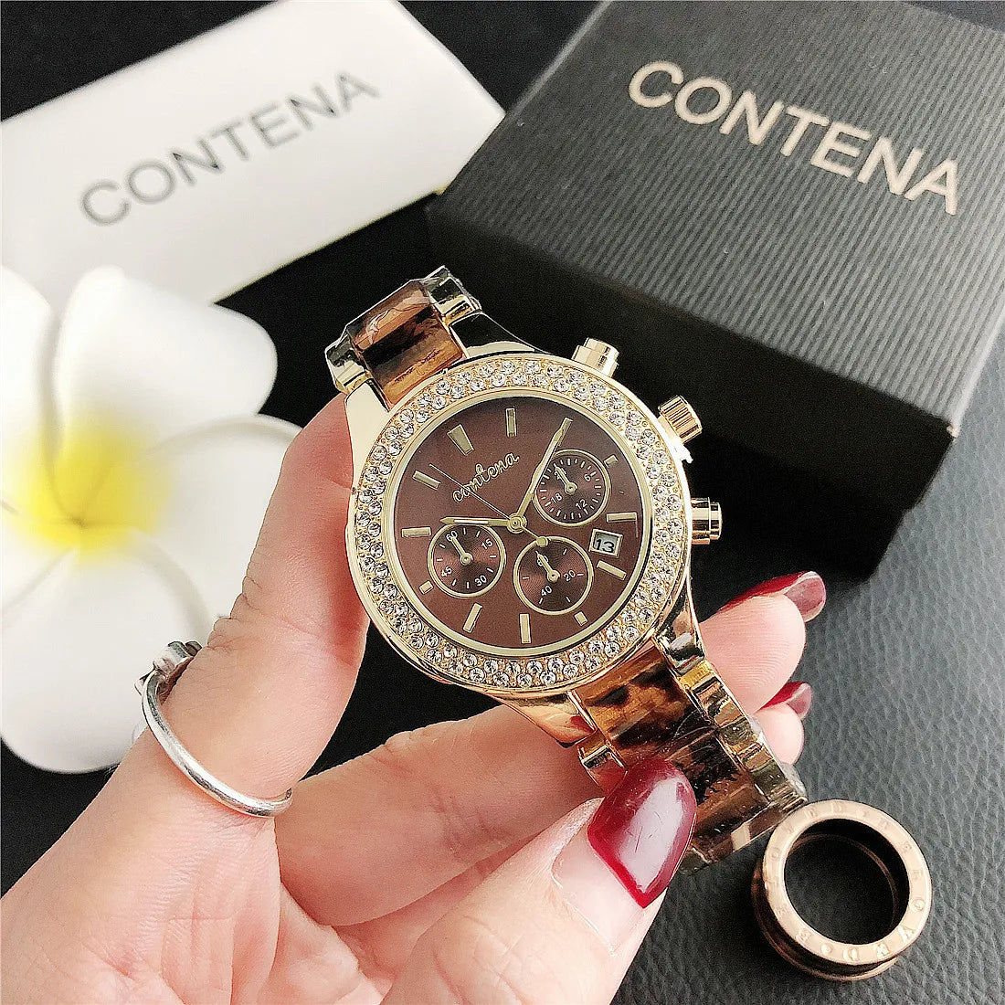 CONTENA Top Brand Luxury Watches for Women Fashion Creative Steel Bracelet Women's Watches Ladies Quartz Watch Reloj Mujer