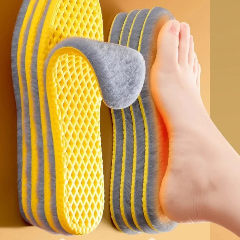 Nuevas plantillas cálidas de felpa para hombres y mujeres, gruesas con felpa, Ultra suaves, absorbentes del sudor, a prueba de olores, plantillas de invierno de algodón de cordero