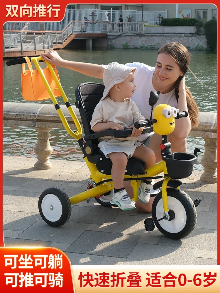 El triciclo se puede plegar, reclinar y sentarse, y la bicicleta se puede empujar a mano