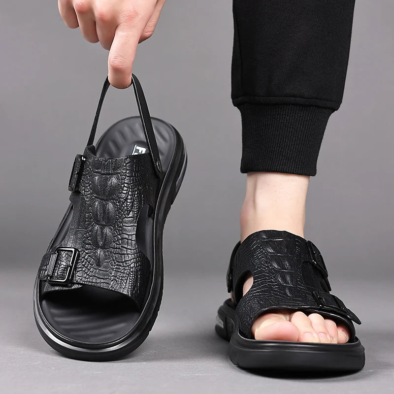 Sandalias para hombre al aire libre, zapatillas de verano al aire libre, zapatos de alta calidad, sandalias de cuero de verano 2025 para hombre, zapatos para caminar para hombre nuevo