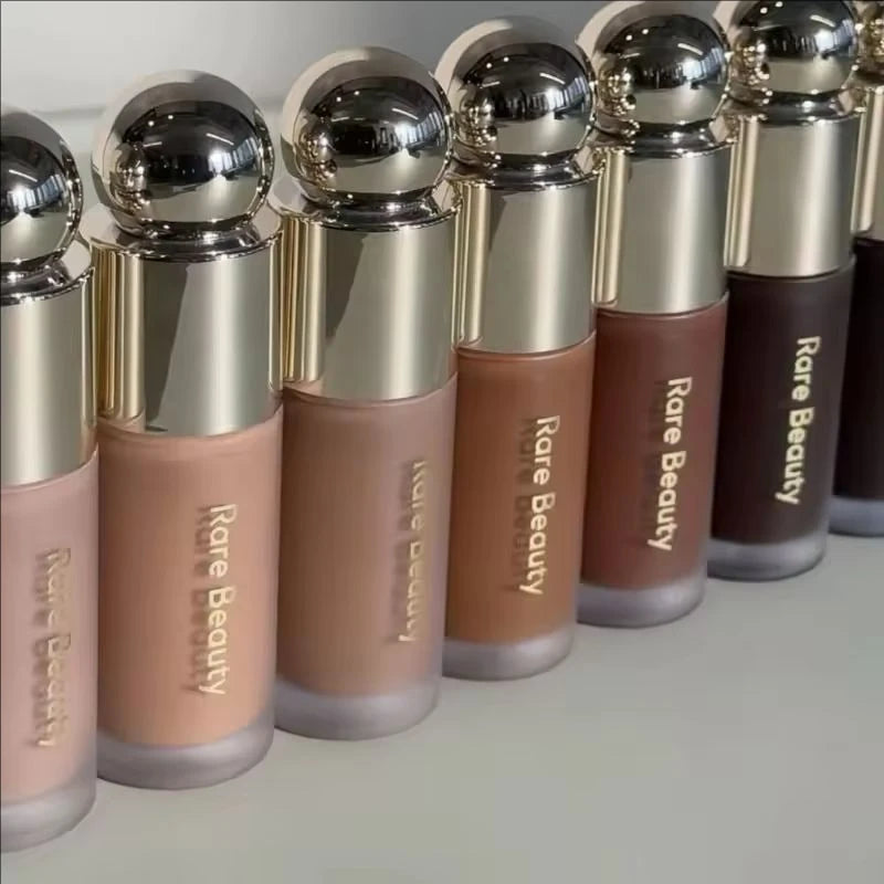 RARE BEAUTY Soft Pinch Liquid Contour, Aspecto Naturalmente Levantado y Duradero, Corrector Bronceador, Rubor Hidratante a Prueba de Agua