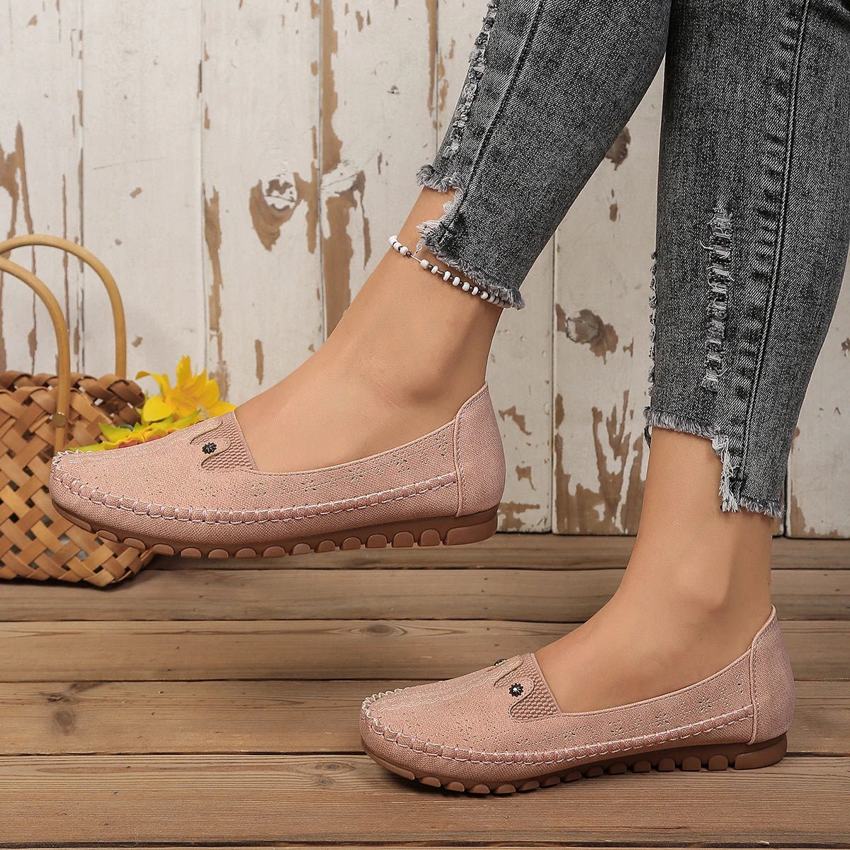 Goreyodoly, mocasines para mujer, diseño floral hueco, zapatos planos sin cordones, transpirables, ligeros, informales, para caminar, suaves y antideslizantes