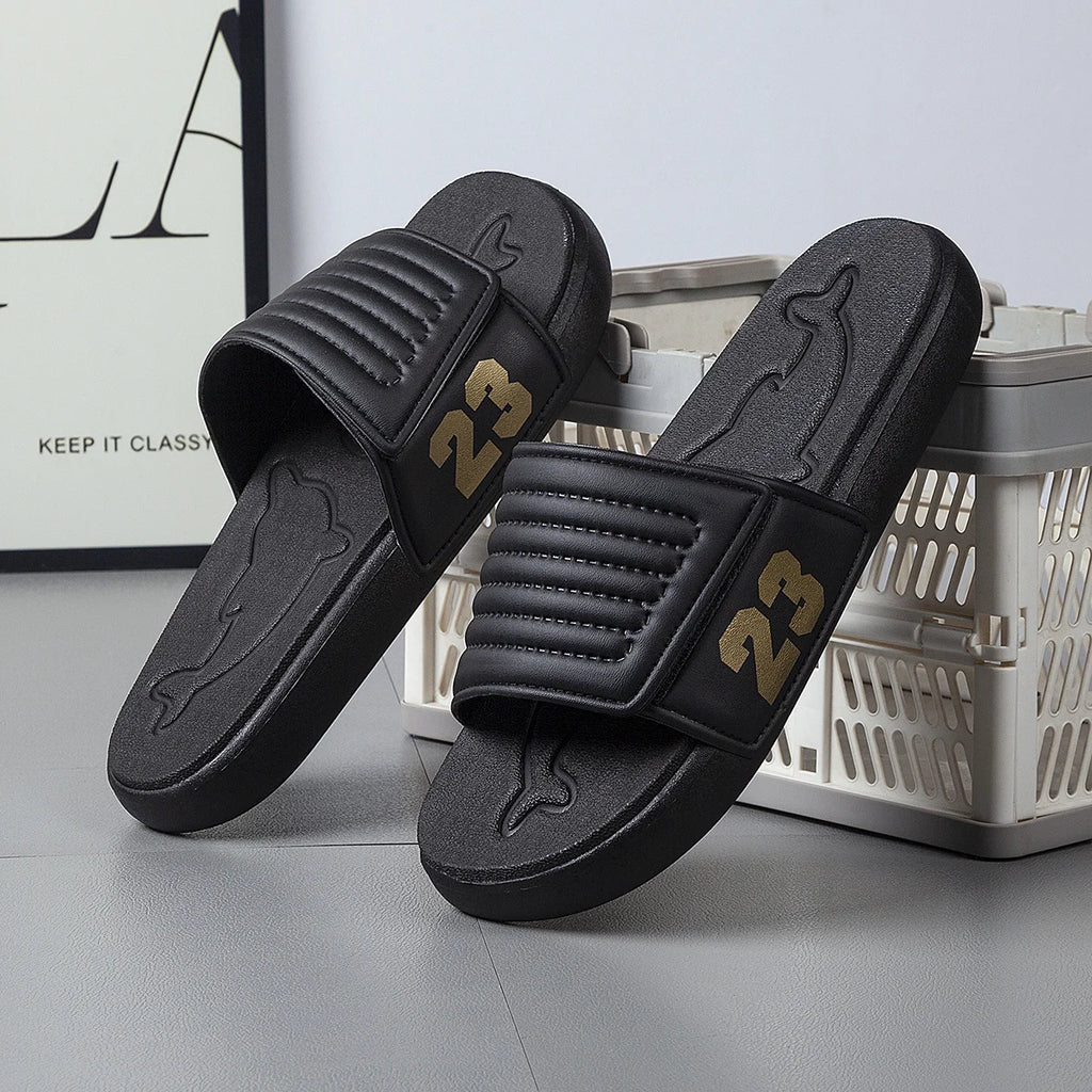 Chanclas transpirables de verano para hombre, zapatillas ligeras de secado rápido, cómodas chanclas para interiores y exteriores, zapatos de playa impermeables